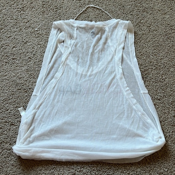 Cyclebar tank! - Picture 2 of 3